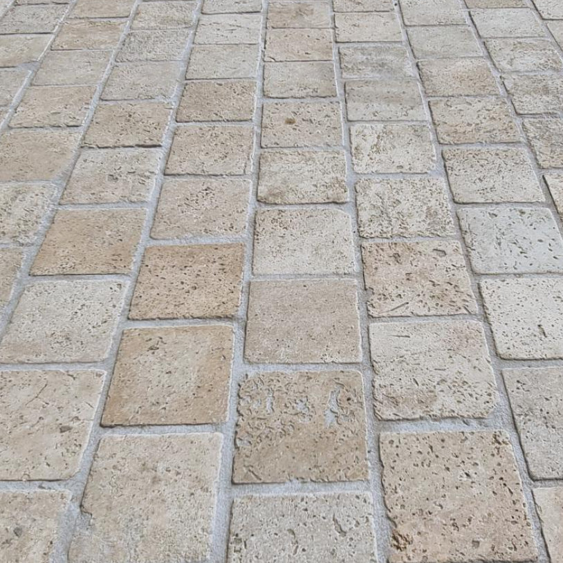 Classic Travertine Cobblestones